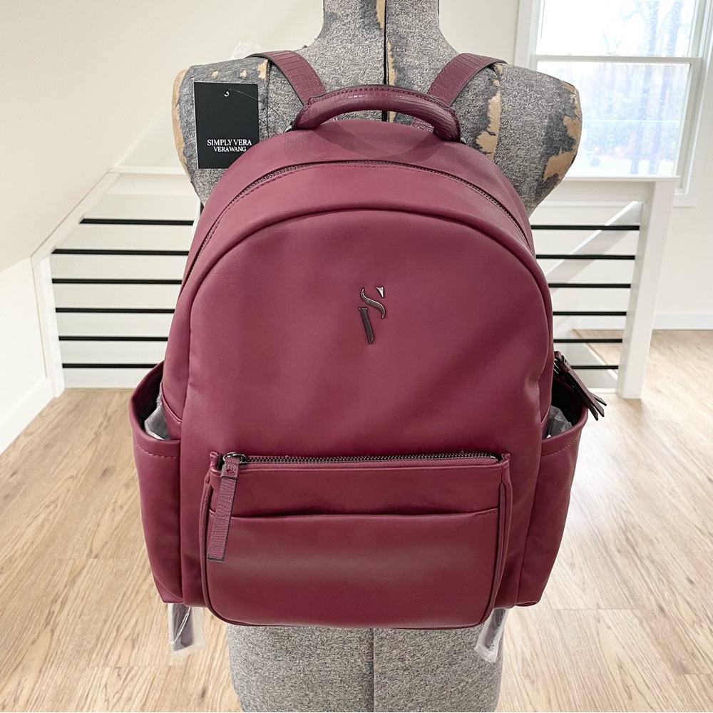 NWT Simply Vera Vera Wang burgundy, red contemporary faux leather cargo backpack - Picture 7 of 10